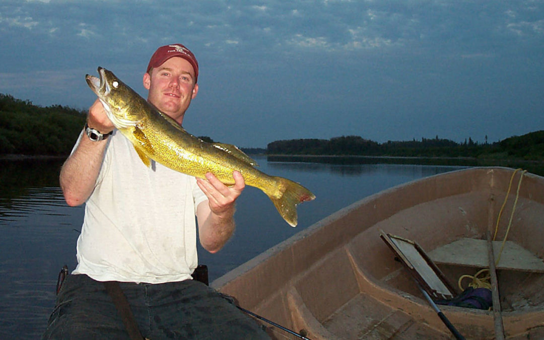 THE MISSISSICABI RIVER A WALLEYE HEAVEN.